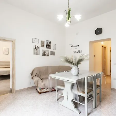 Viviana's Apartment *