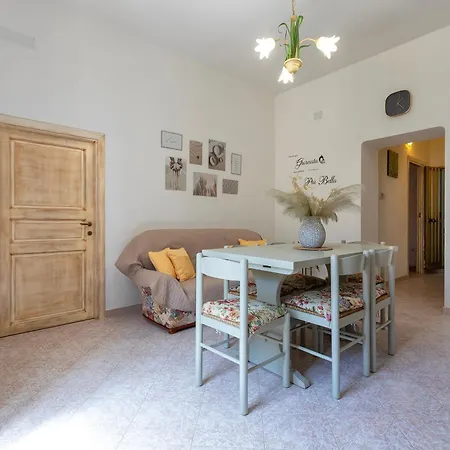 Viviana's Trinità dʼAgultu